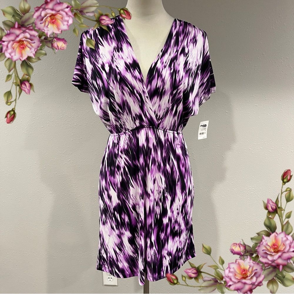 Charlotte Russe Purple Patterned casual top wrap mini‎ Dress size small